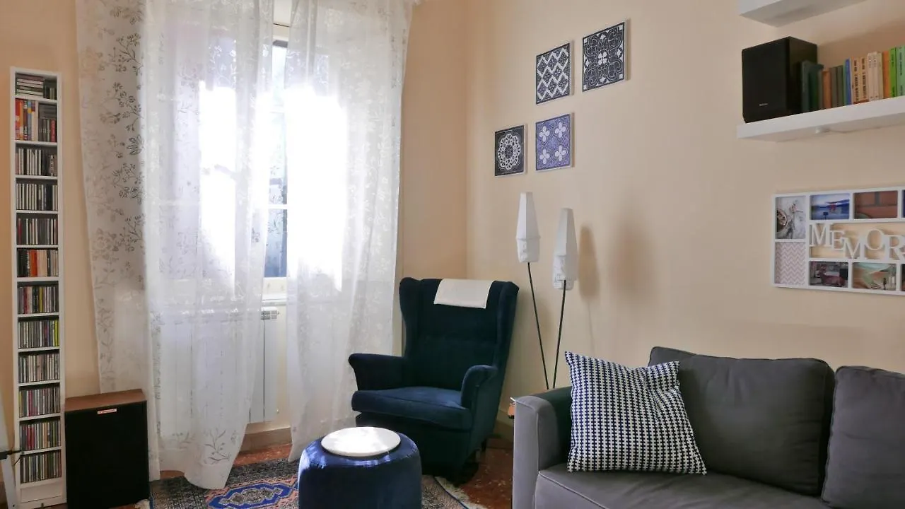 Three Rooms Messina Italy