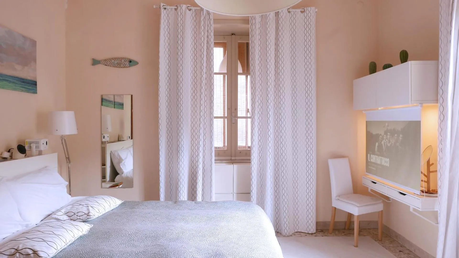 Three Rooms Messina Guest house